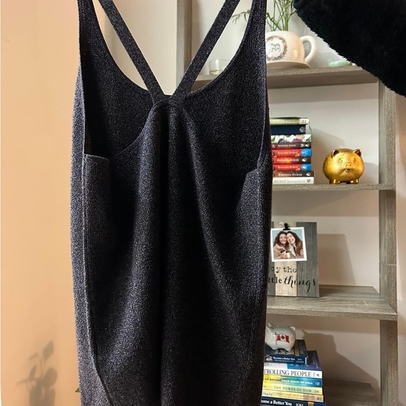 Brand new. Banana republic - Picture 2 of 2